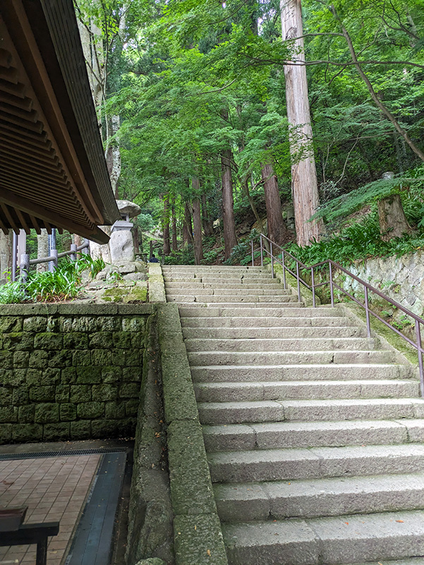 芭蕉記念館での集合写真